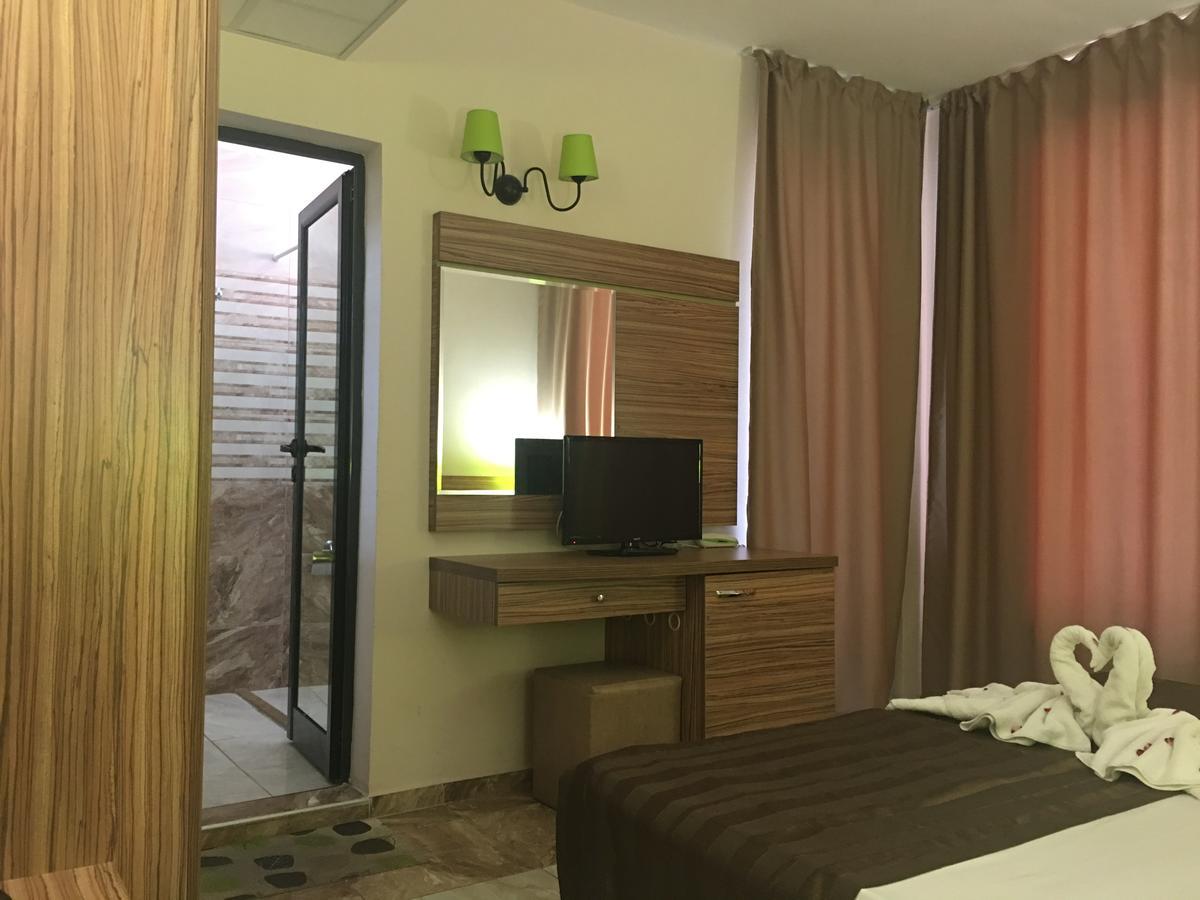 Tia Maria - Premium Hotel Napospart Kültér fotó